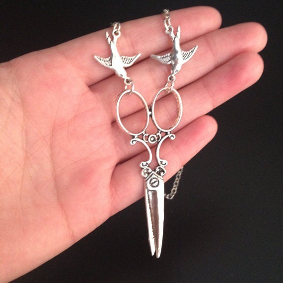 Gothic punk big swallow scissor pendant necklace